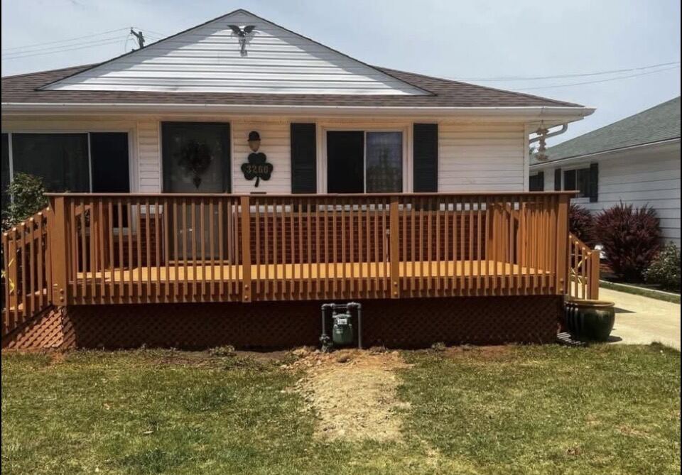 Restored wood deck in the Daytona Beach area