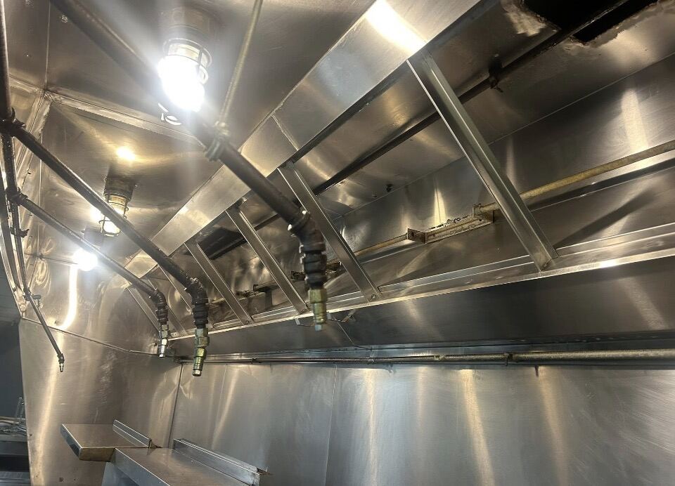 Commercial hood cleaning service